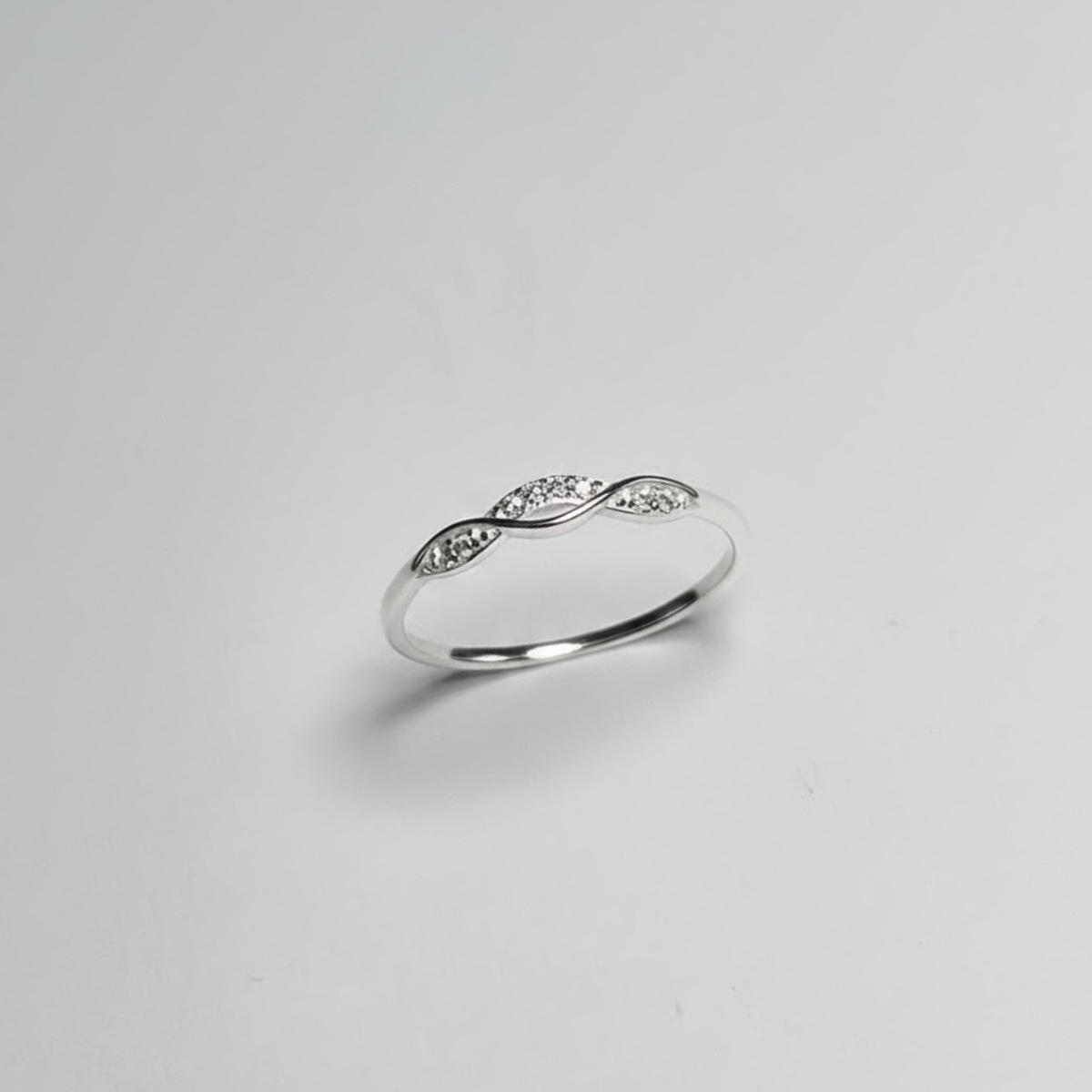 ANILLO PLATA CIRCONES TAILANDES