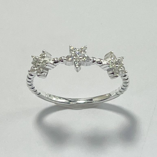 ANILLO EN PLATA CON FLORES Y MICRO CIRCONES