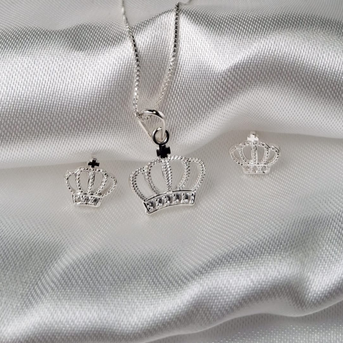 JUEGO DE PLATA LEY 925 CORONA