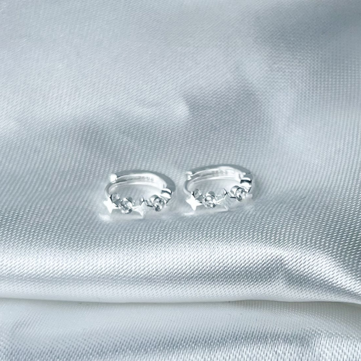 UDS. CANDONGA PLATA HUGGIES TAI 59