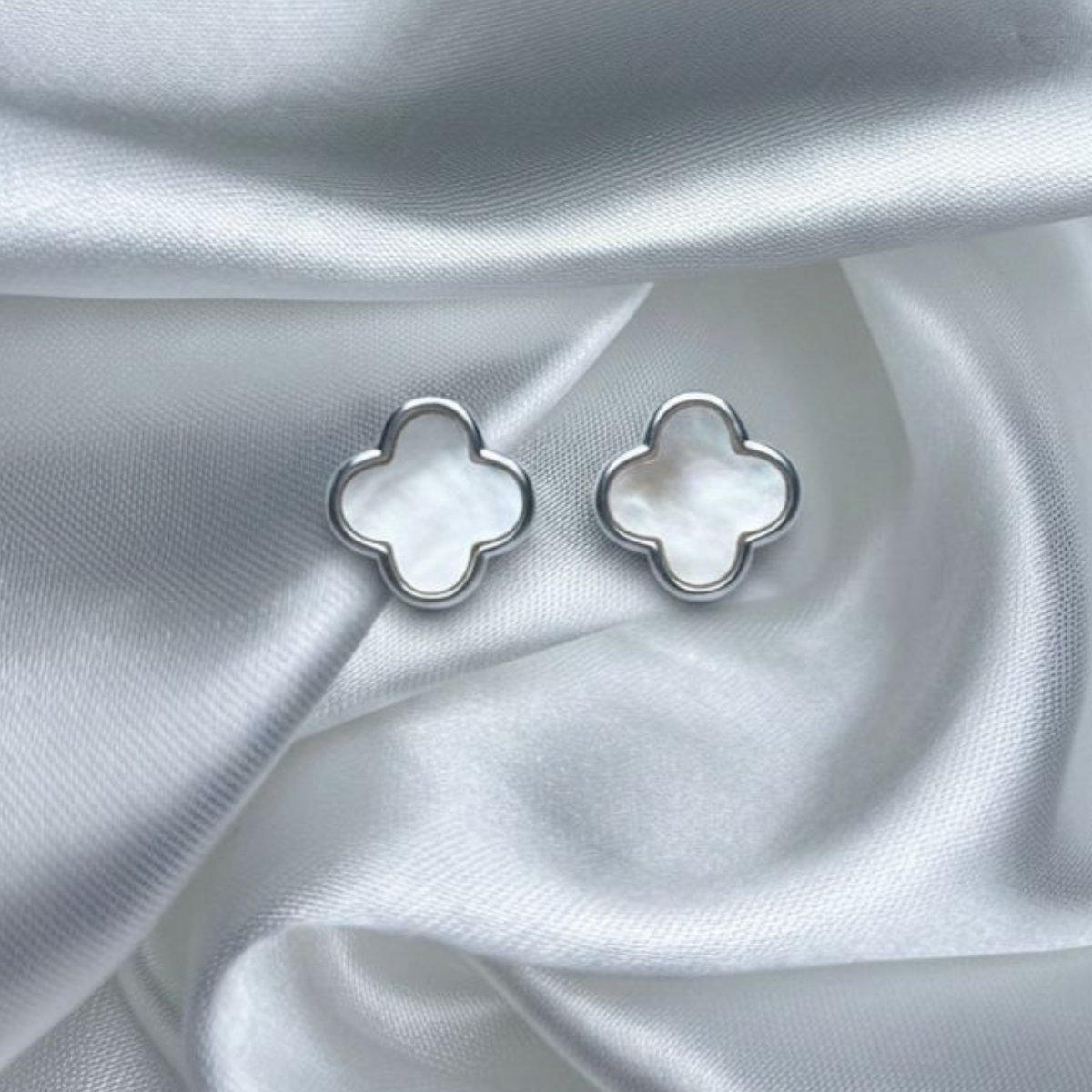 TOPO PLATA CIRCONES TAILANDES