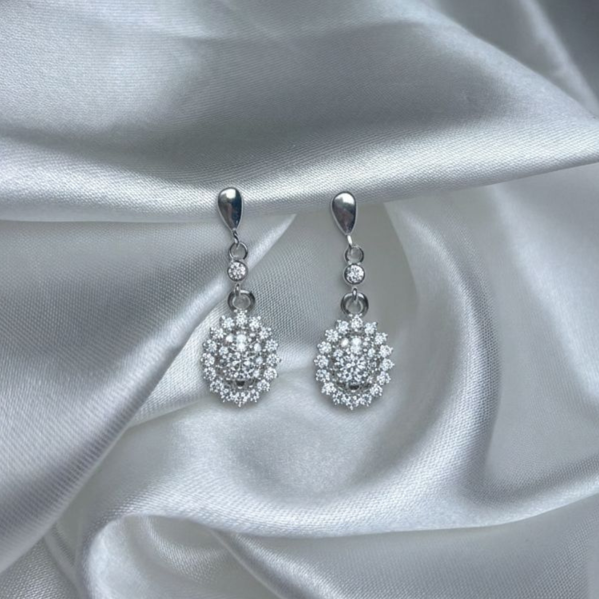 TOPO PLATA CIRCONES TAILANDES