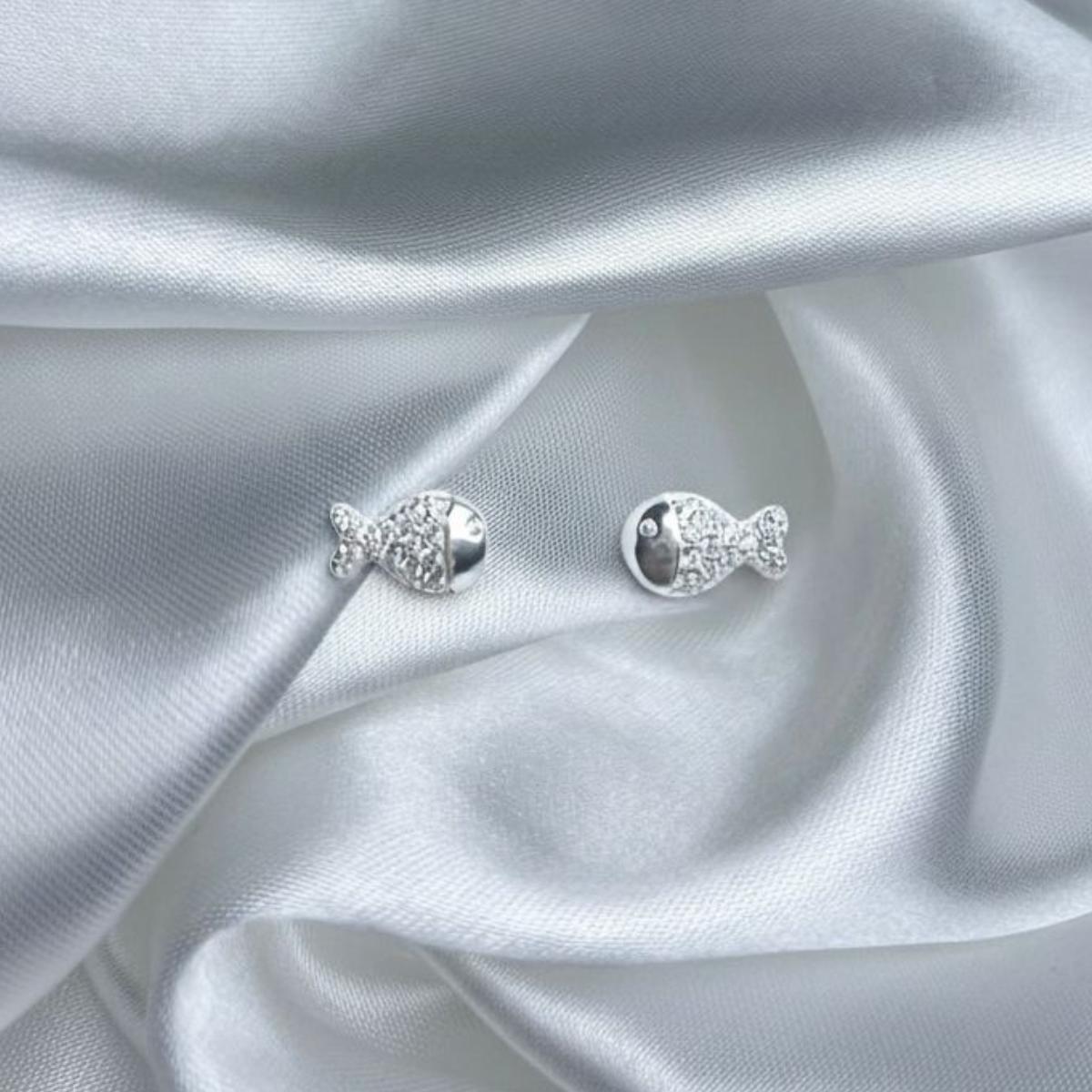 TOPO PLATA CIRCONES TAILANDES