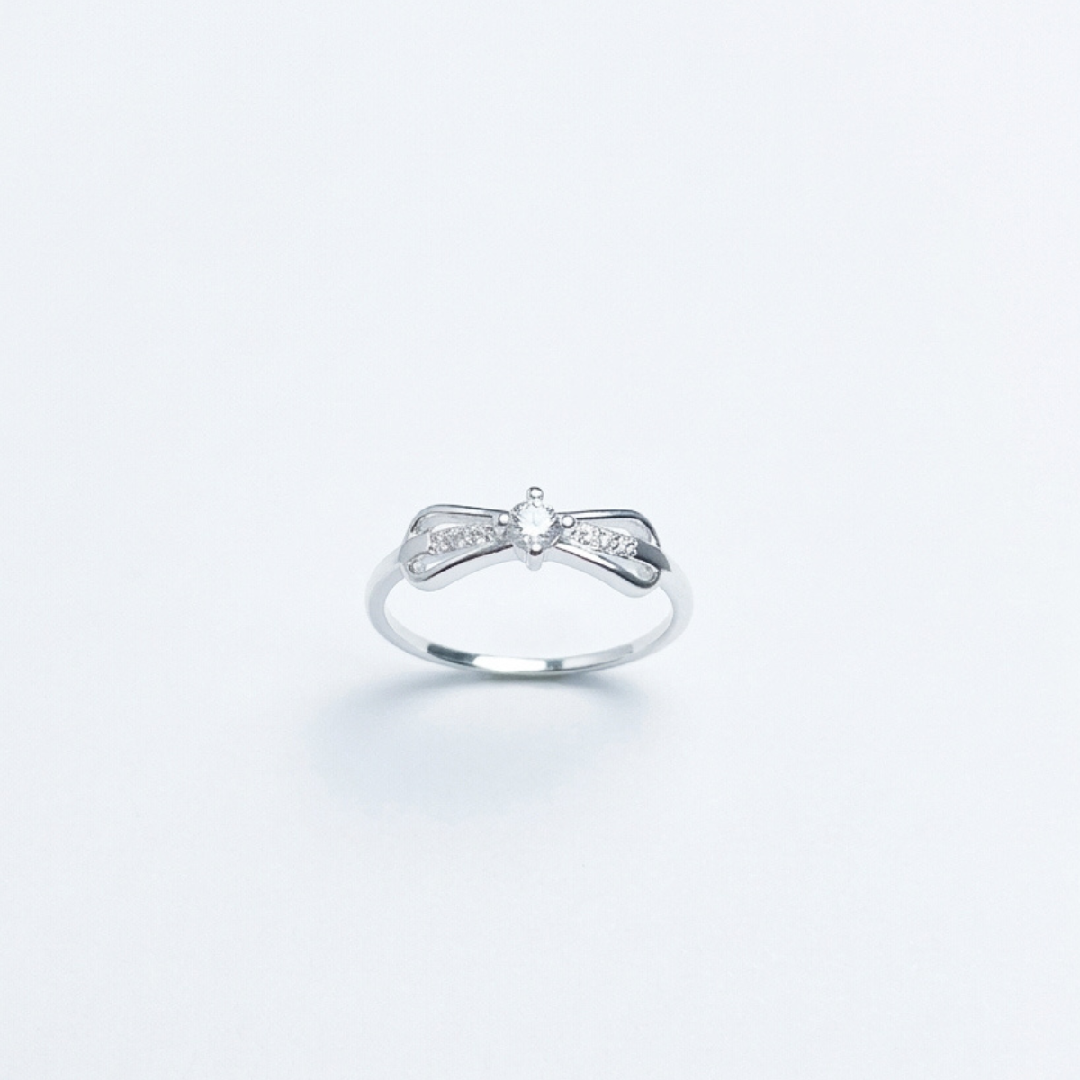 ANILLO SOLITARIO PLATA CIRCONES TAILANDES