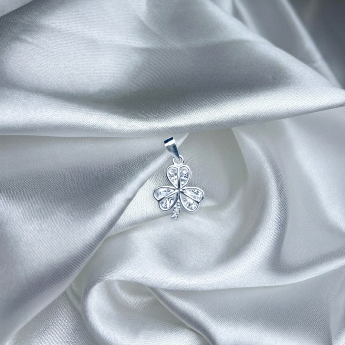 DIJE PLATA CIRCONES TAILANDES