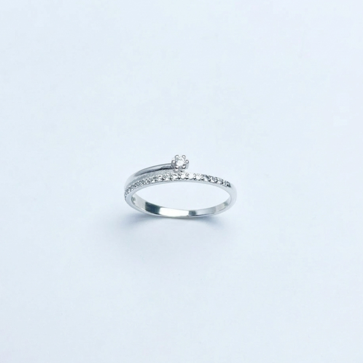 ANILLO PLATA CIRCONES TAILANDES