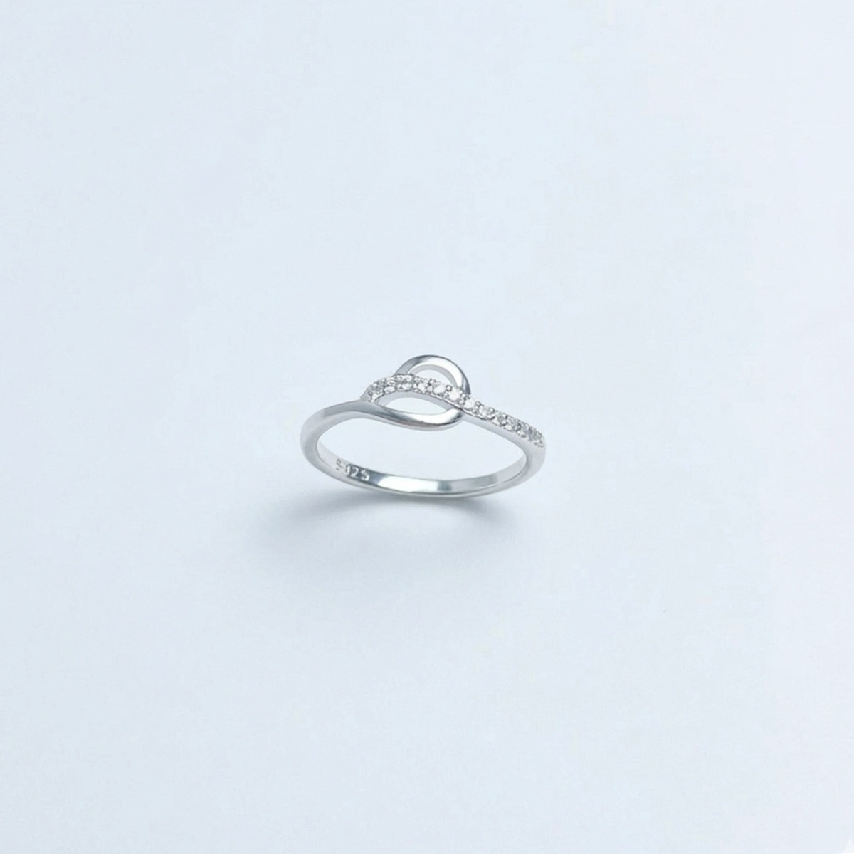 ANILLO PLATA CIRCONES TAILANDES