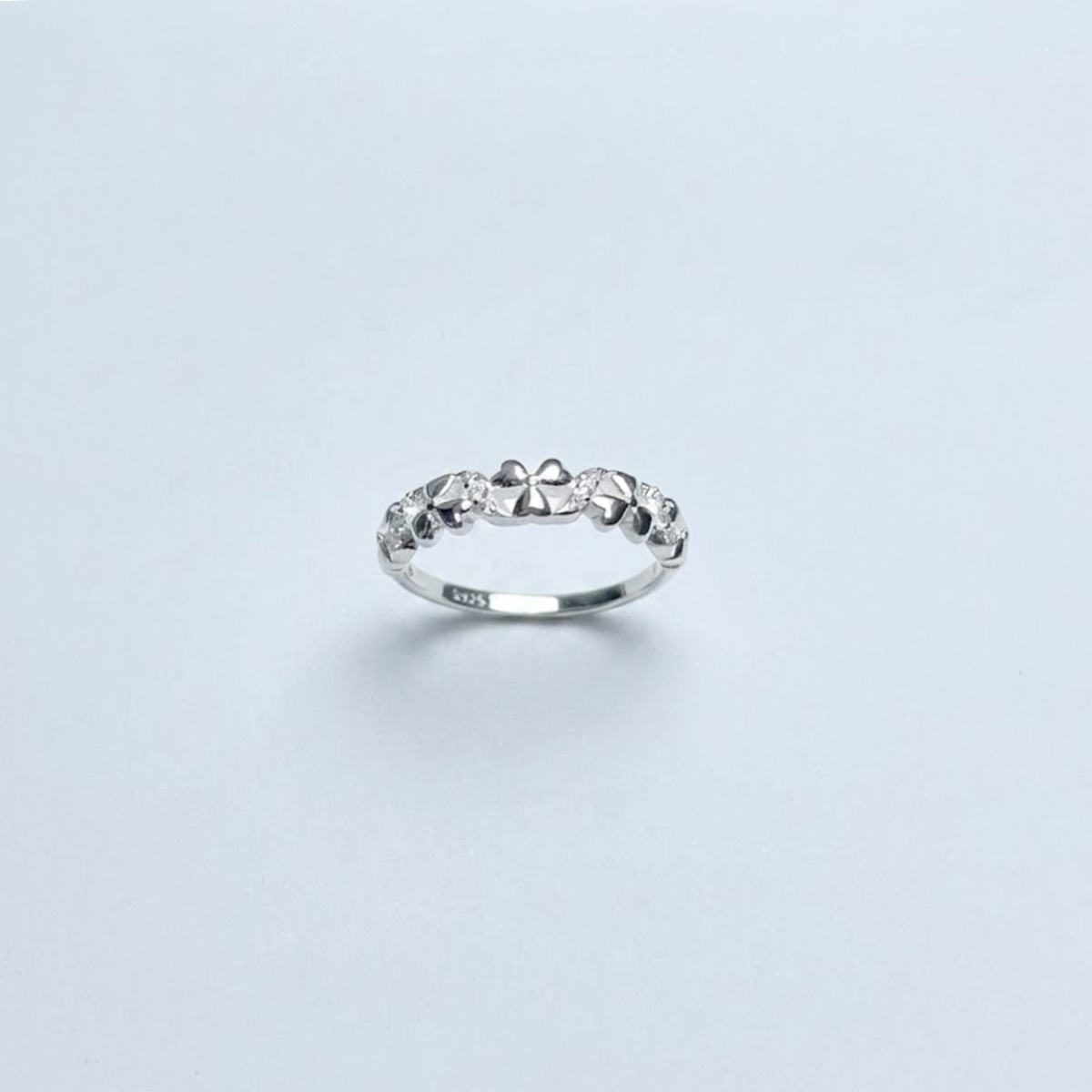 ANILLO PLATA CIRCONES TAILANDES