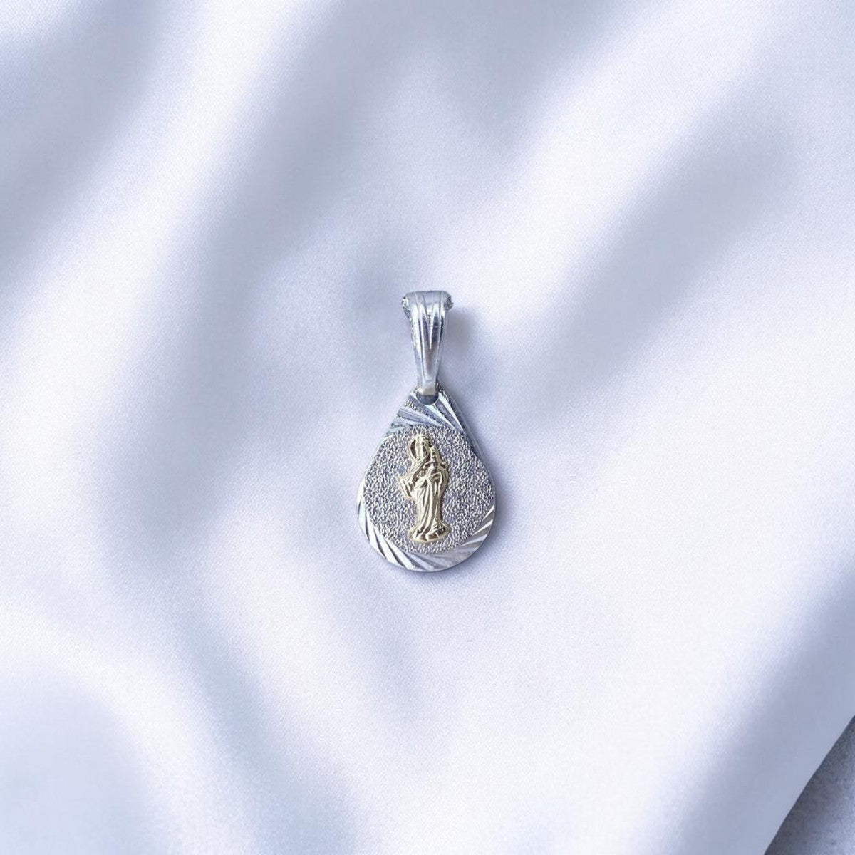 DIJE ORO PLATA DIAMANTADO VIRGEN DEL CARMEN