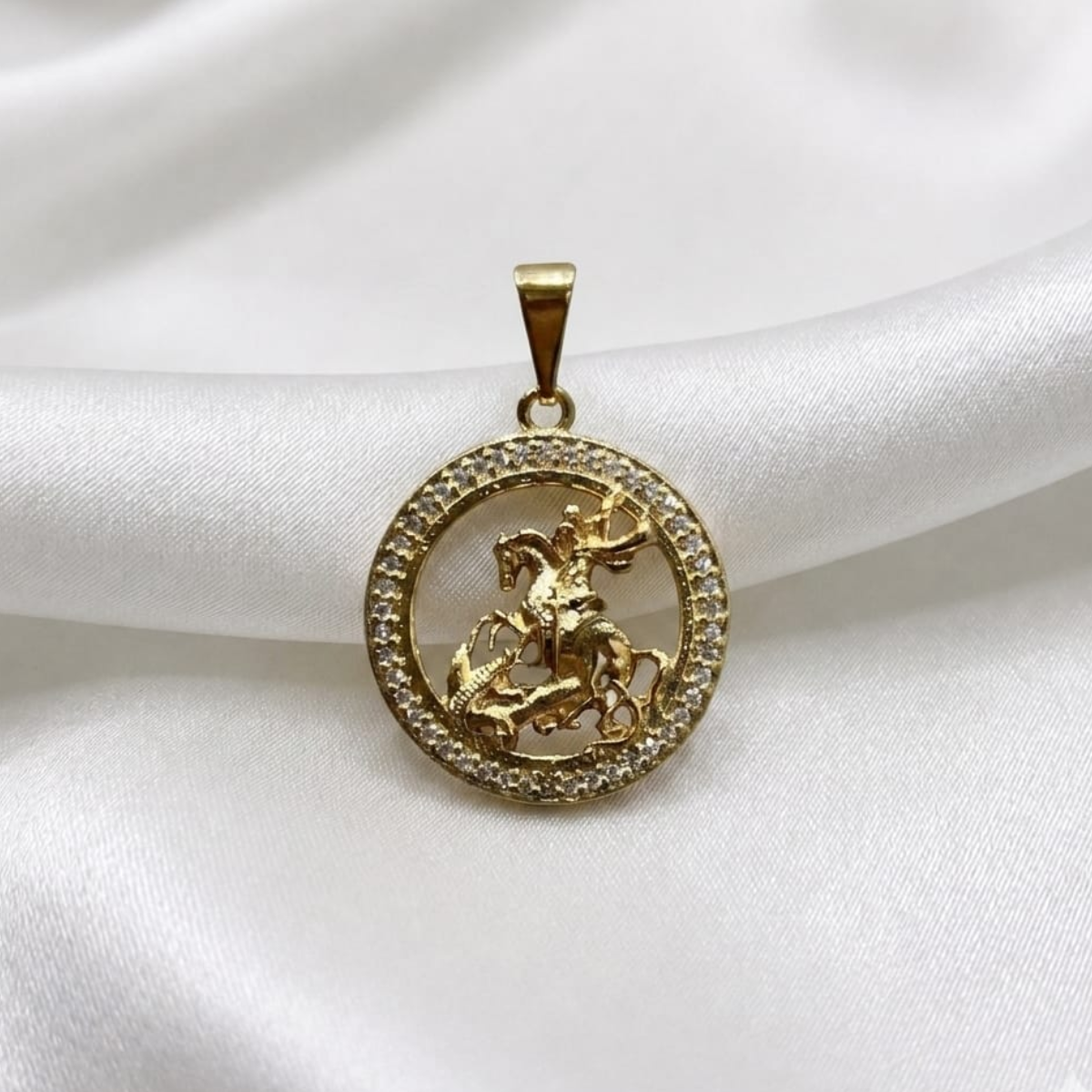DIJE CABALLO POLO MICROCIRCON ORO LAMINADO 18K