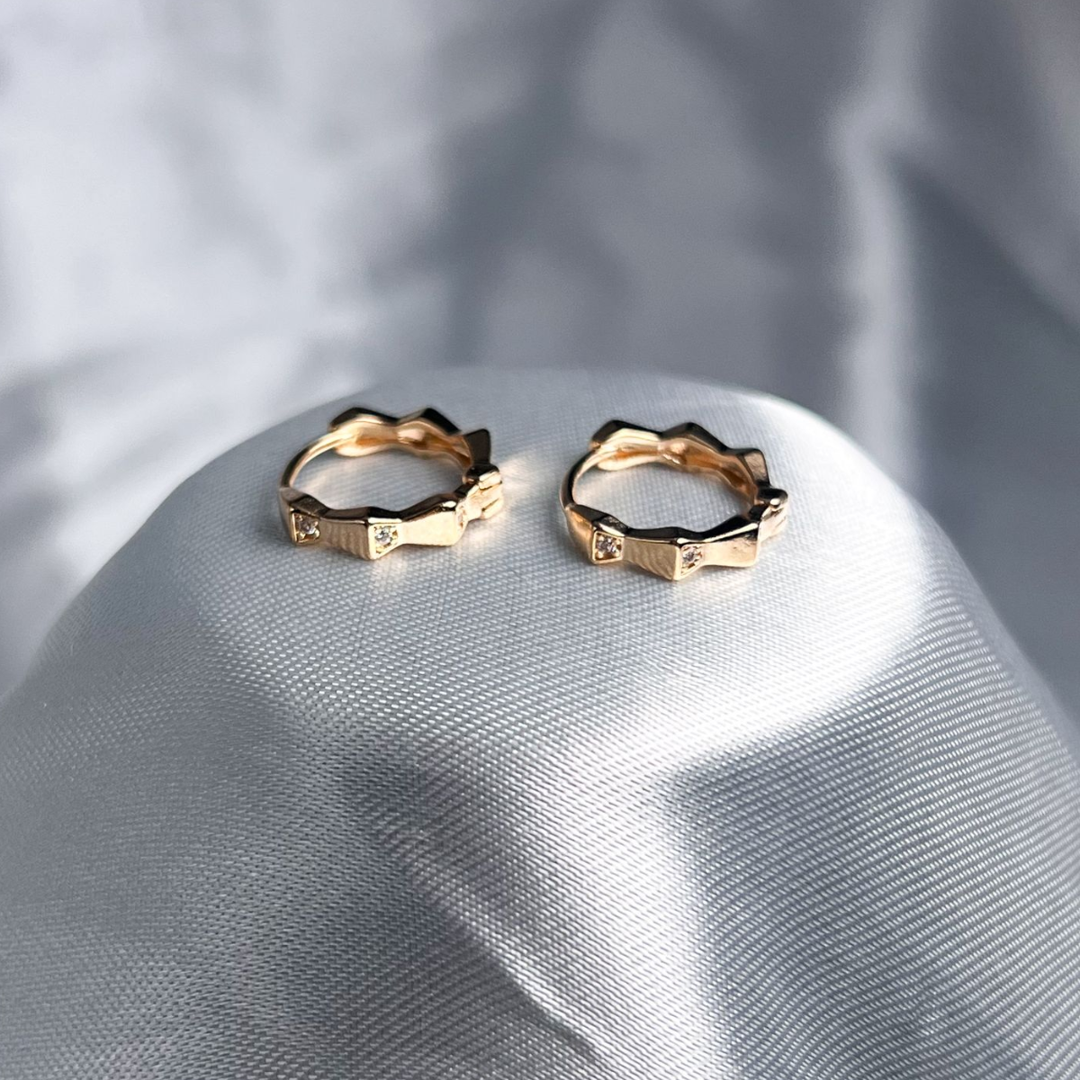 CANDONGA HUGUIES ORO LAMINADO 18K