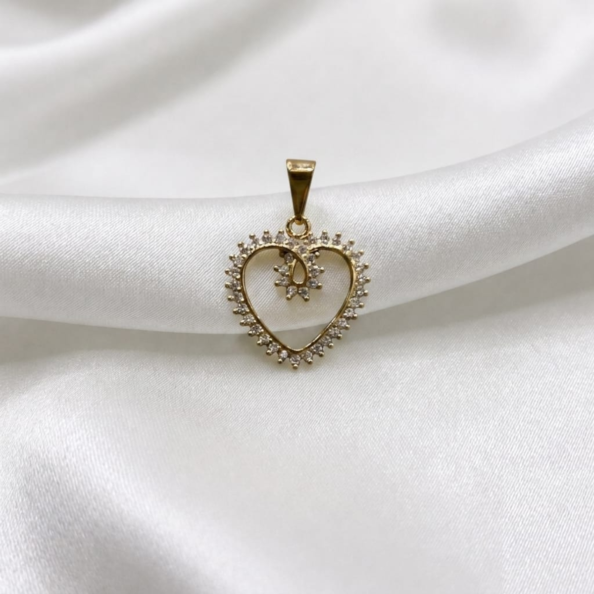 DIJE CORAZON MICROCIRCON ORO LAMINADO 18K