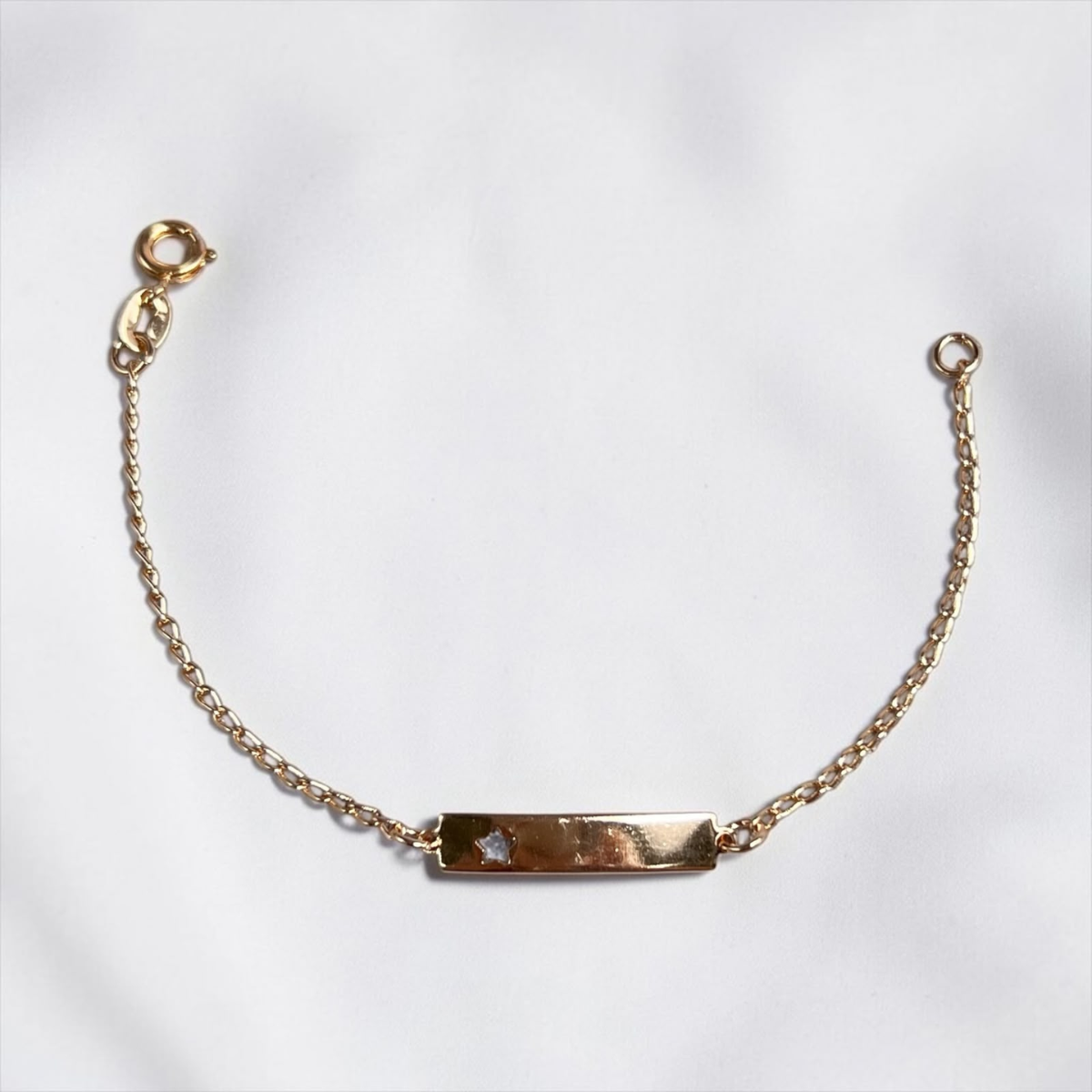 PULSERA PLACA BEBÉ ORO LAMINADO 18K