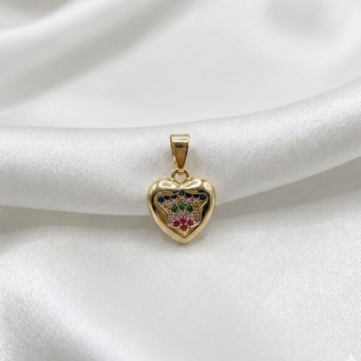 DIJE CORAZON MICROCIRCON INTERNO ORO LAMINADO 18K