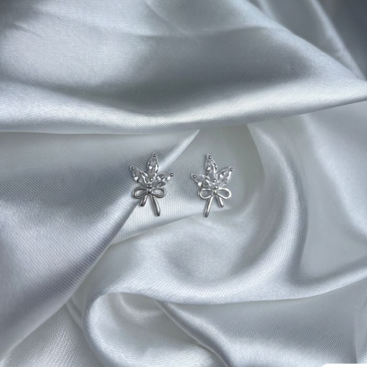 TOPO PLATA CIRCONES TAILANDES