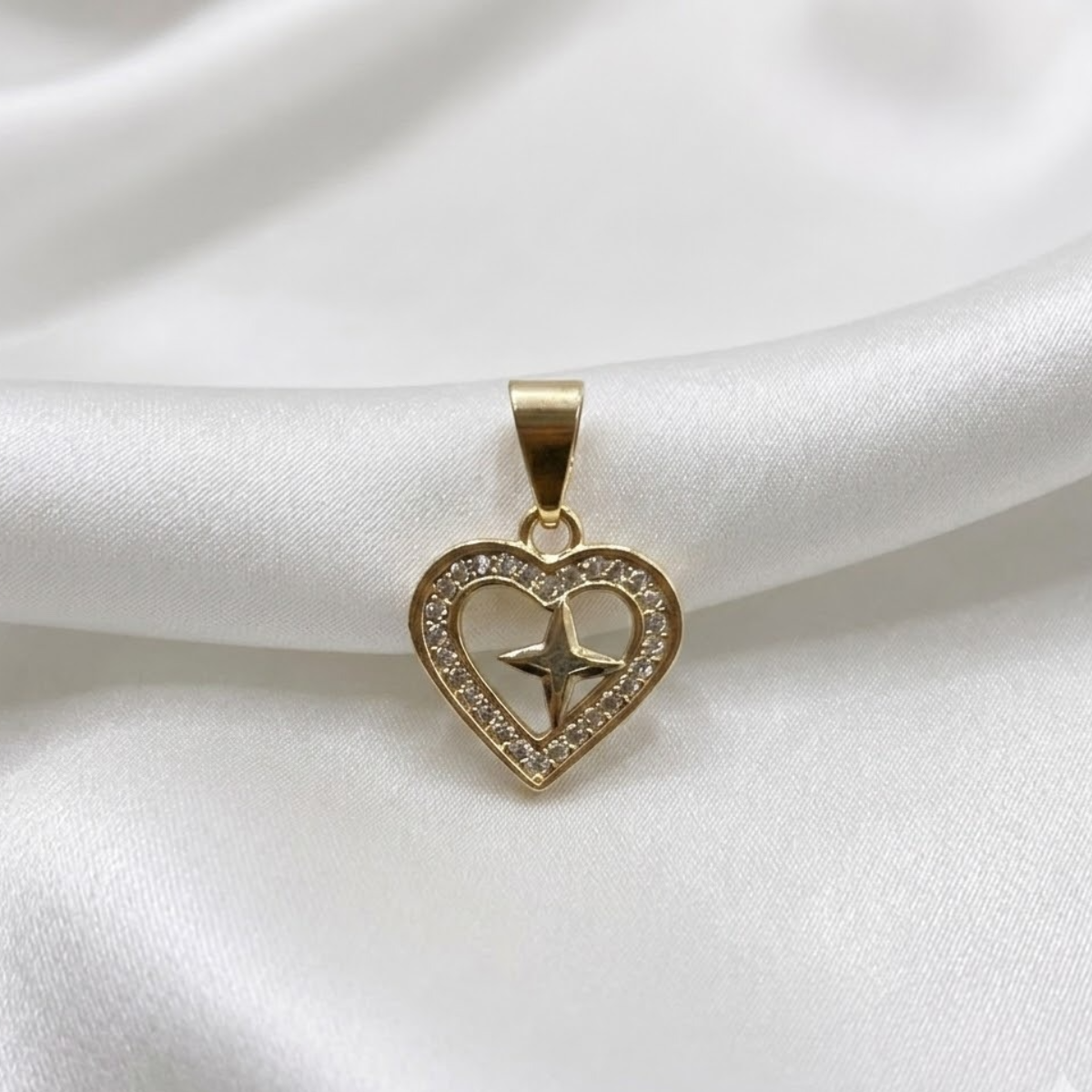 DIJE CORAZON ESTRELLA MICROCIRCON ORO LAMINADO 18K