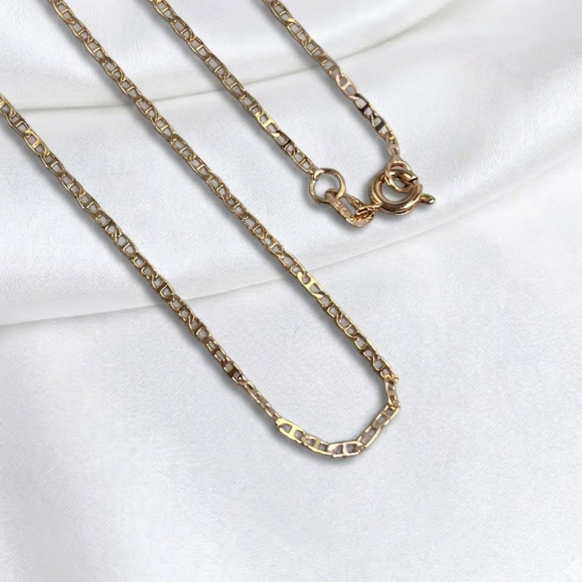 CADENA ESCALERA ORO LAMINADO 18K