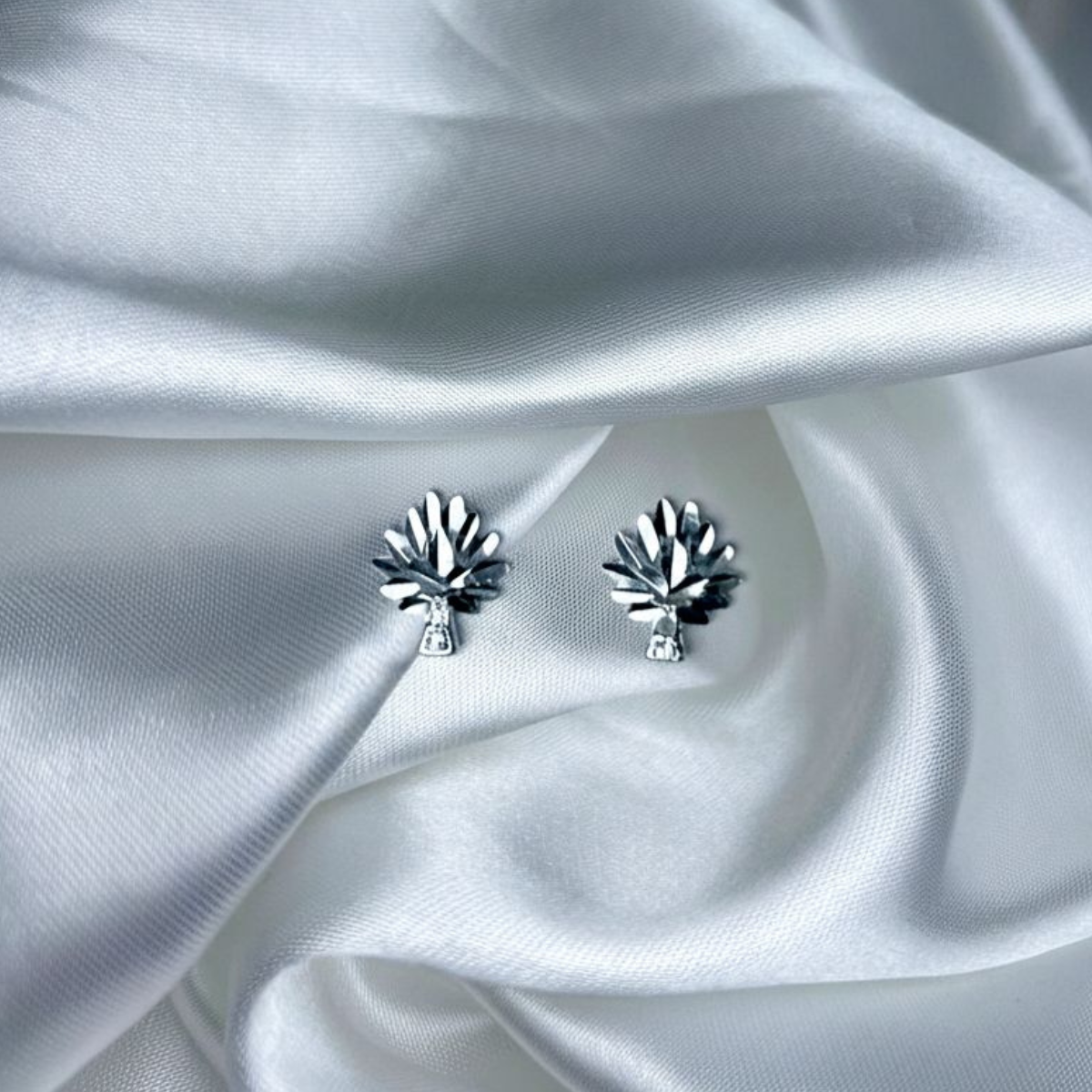 TOPO PLATA CIRCONES TAILANDES