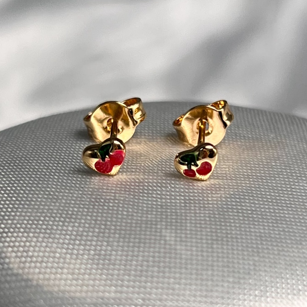TOPO CORAZON MINI CEREZAS RODIO