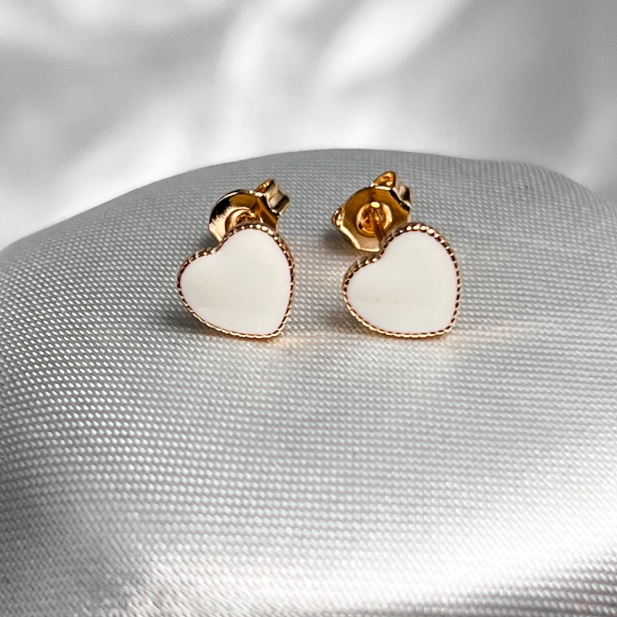 TOPO CORAZON BLANCO RODIO