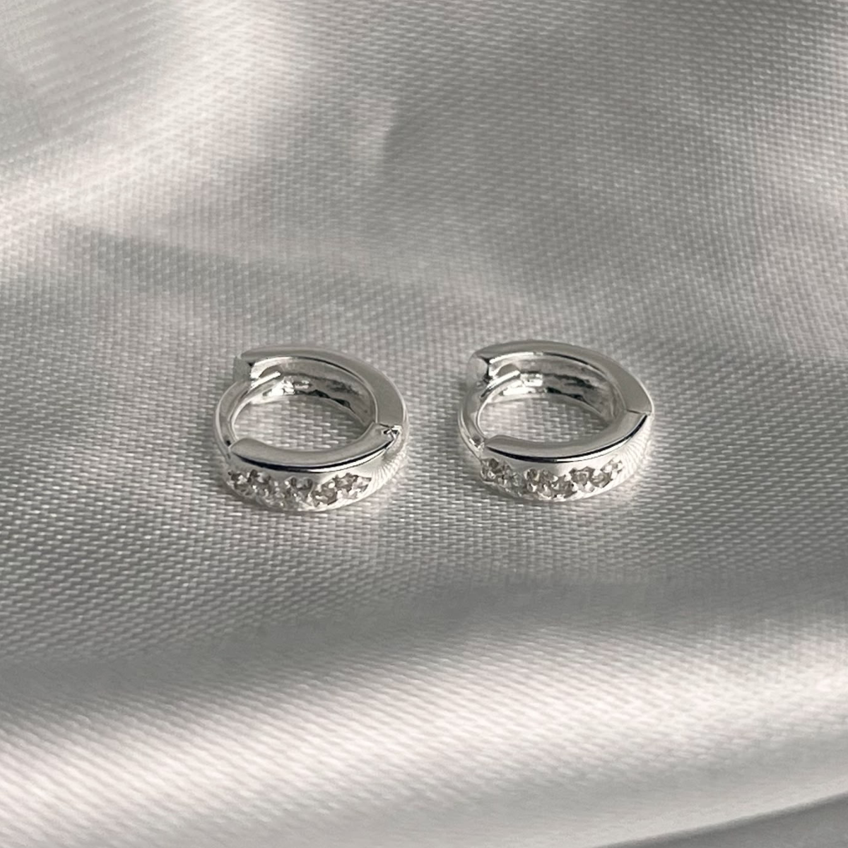 CANDONGA PLATA CIRCONES TAILANDESA