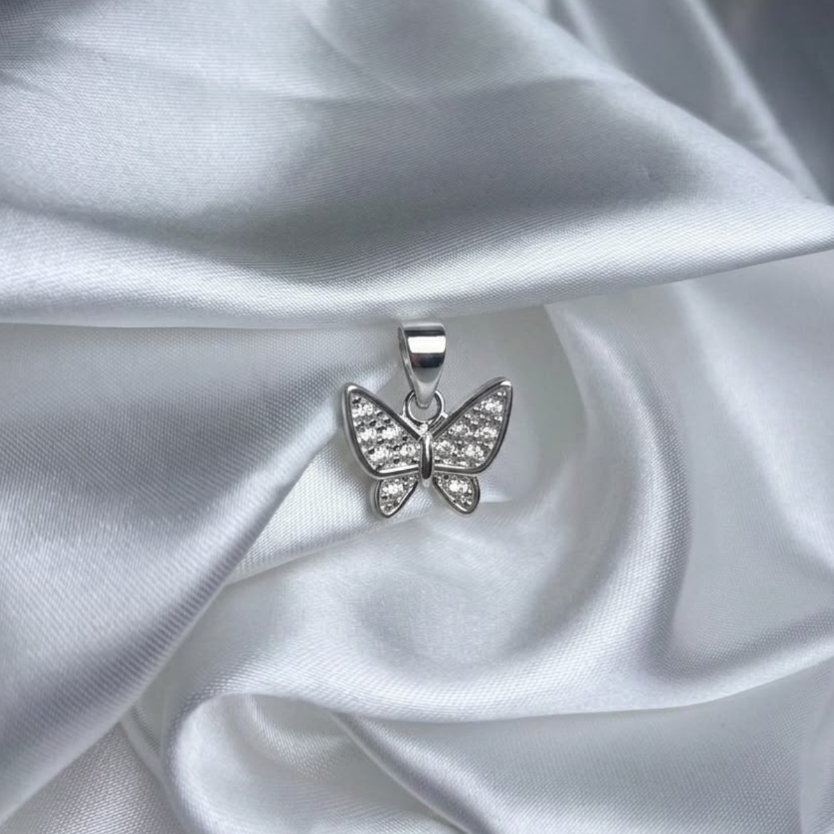 DIJE PLATA CIRCONES TAILANDES