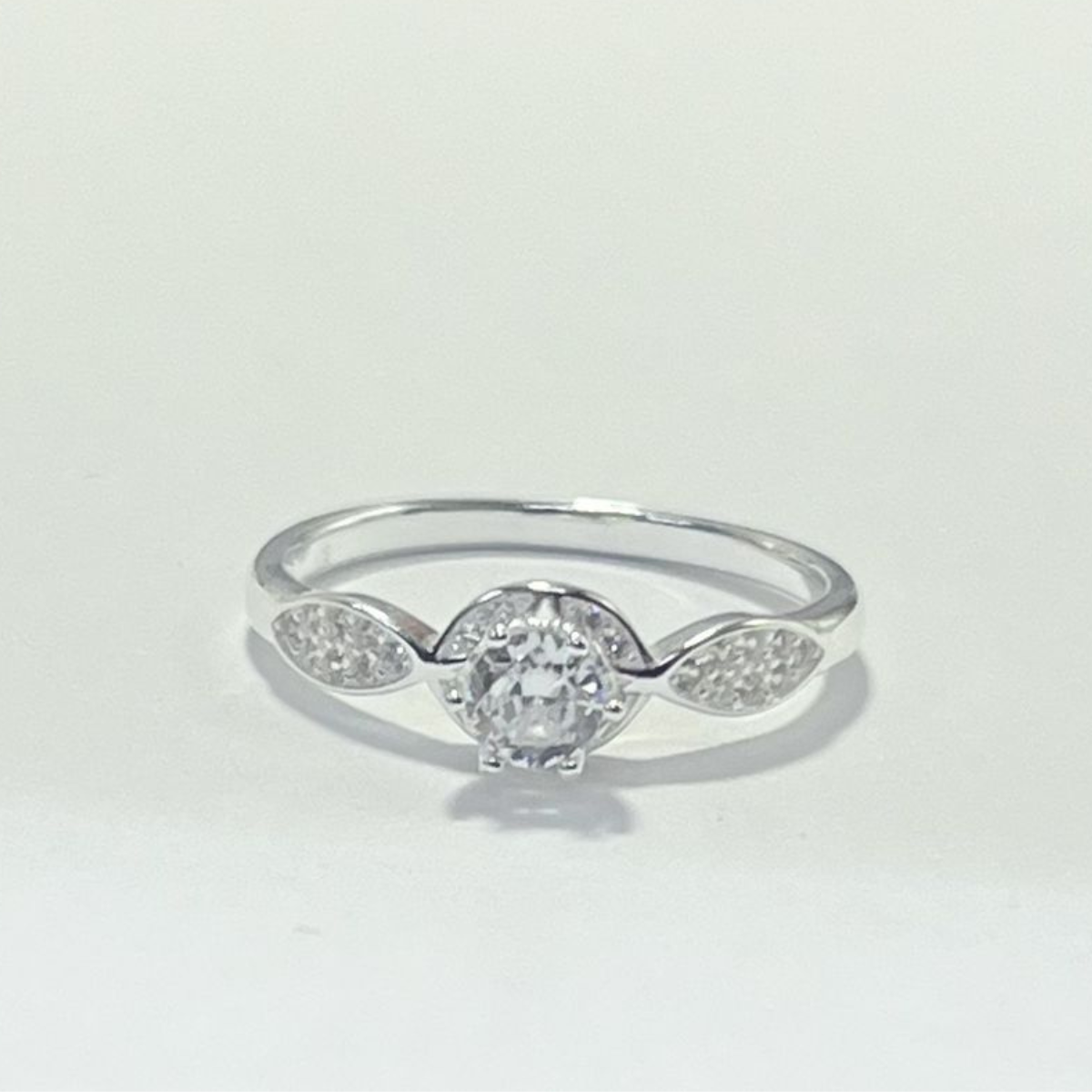 ANILLO SOLITARIO PLATA LEY 925