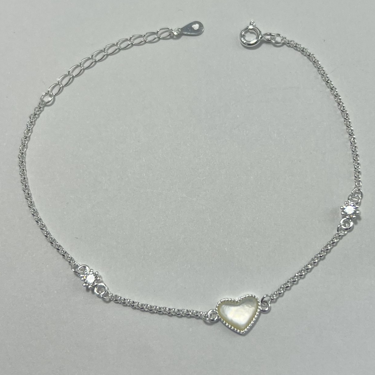 TOBILLERA DIJE CORAZÓN CON CIRCONES PLATA LEY 925