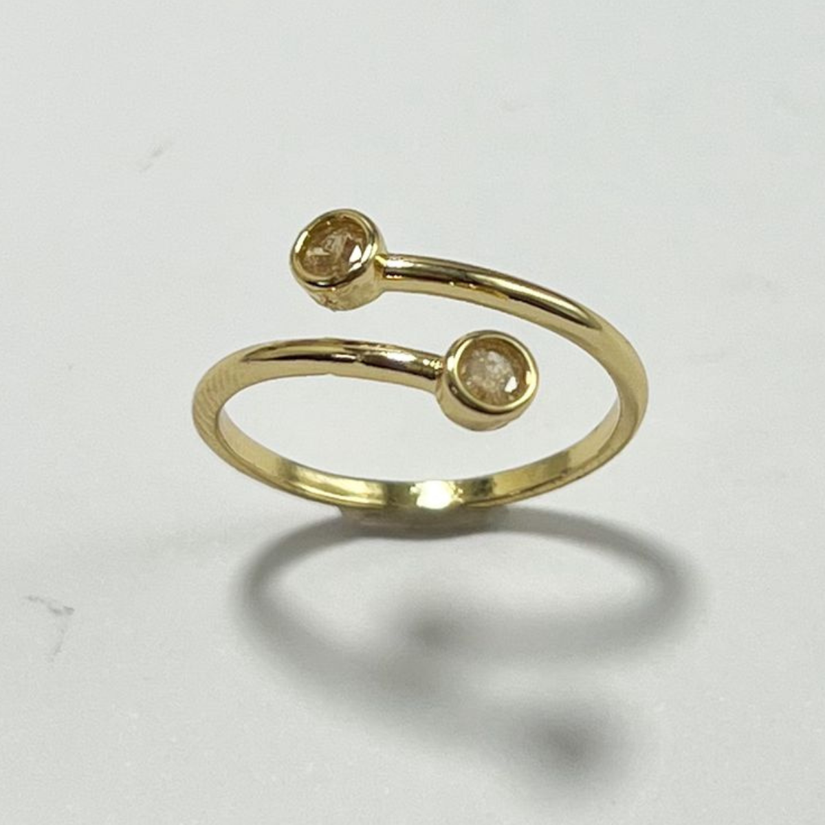 ANILLO GRADUABLE EN RODIO CON CIRCONES