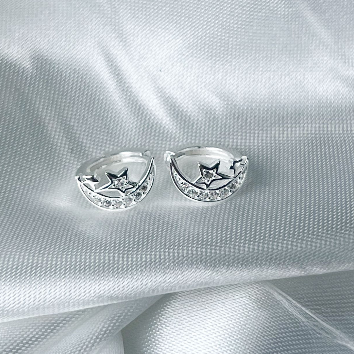 CANDONGA PLATA HUGGIES TAILANDÉS