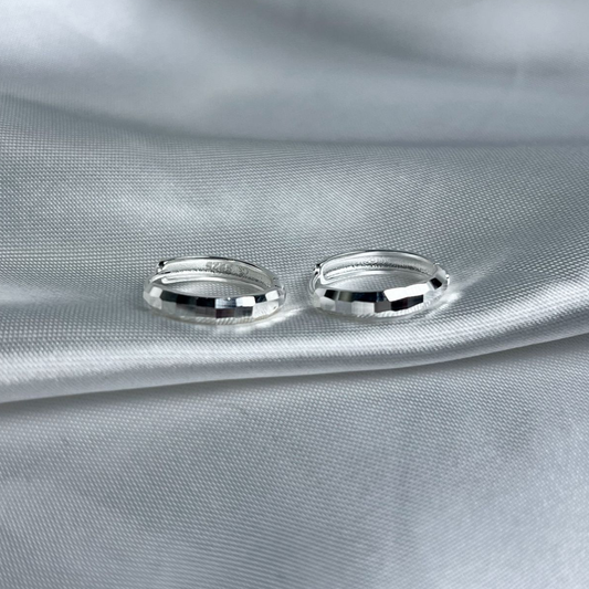 CANDONGA PLATA HUGGIES TAILANDÉS