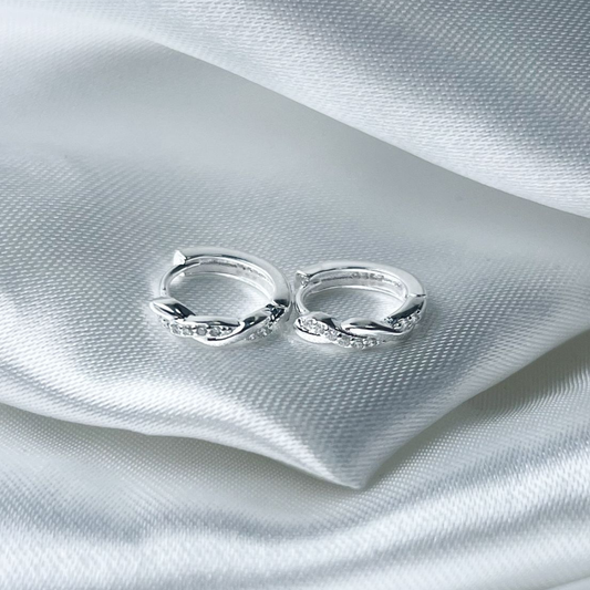 CANDONGA PLATA HUGGIES TAILANDESA
