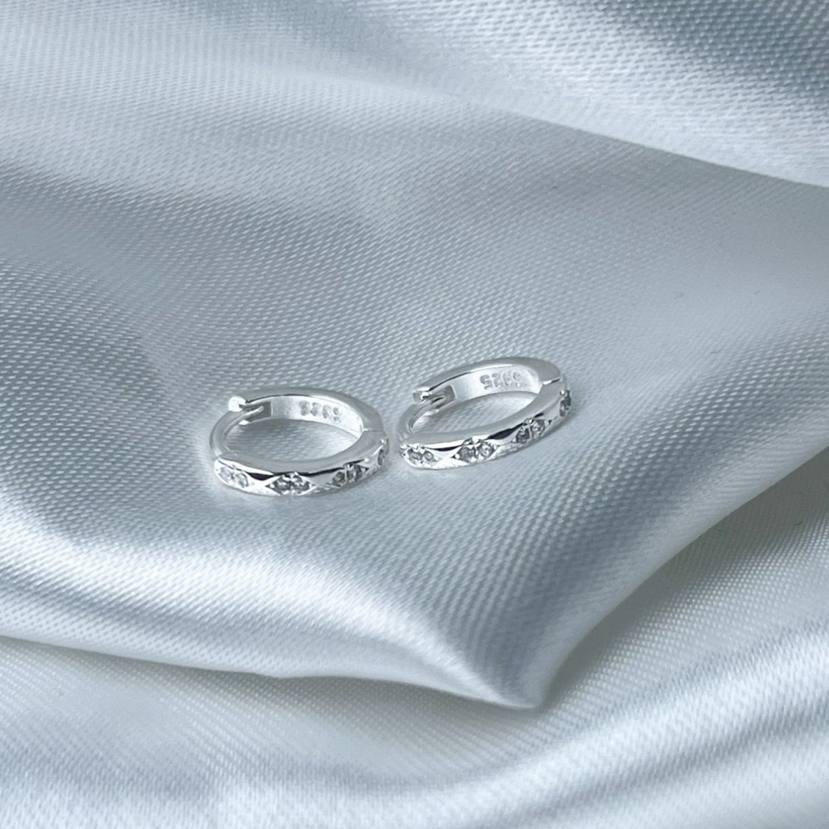 CANDONGA PLATA HUGGIES TAILANDES
