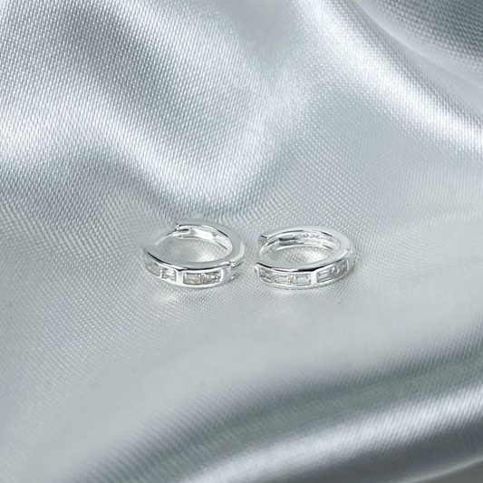 UDS. CANDONGA PLATA HUGGIES TAI  14