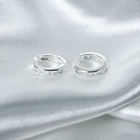 CANDONGA PLATA HUGGIES TAILANDÉS