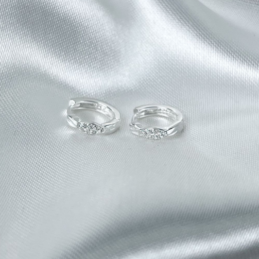 CANDONGA PLATA HUGGIES TAILANDÉS