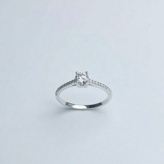 ANILLO SOLITARIO PLATA CIRCONES TAILANDES