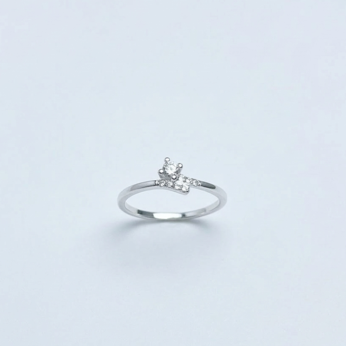 ANILLO SOLITARIO PLATA CIRCONES TAILANDES