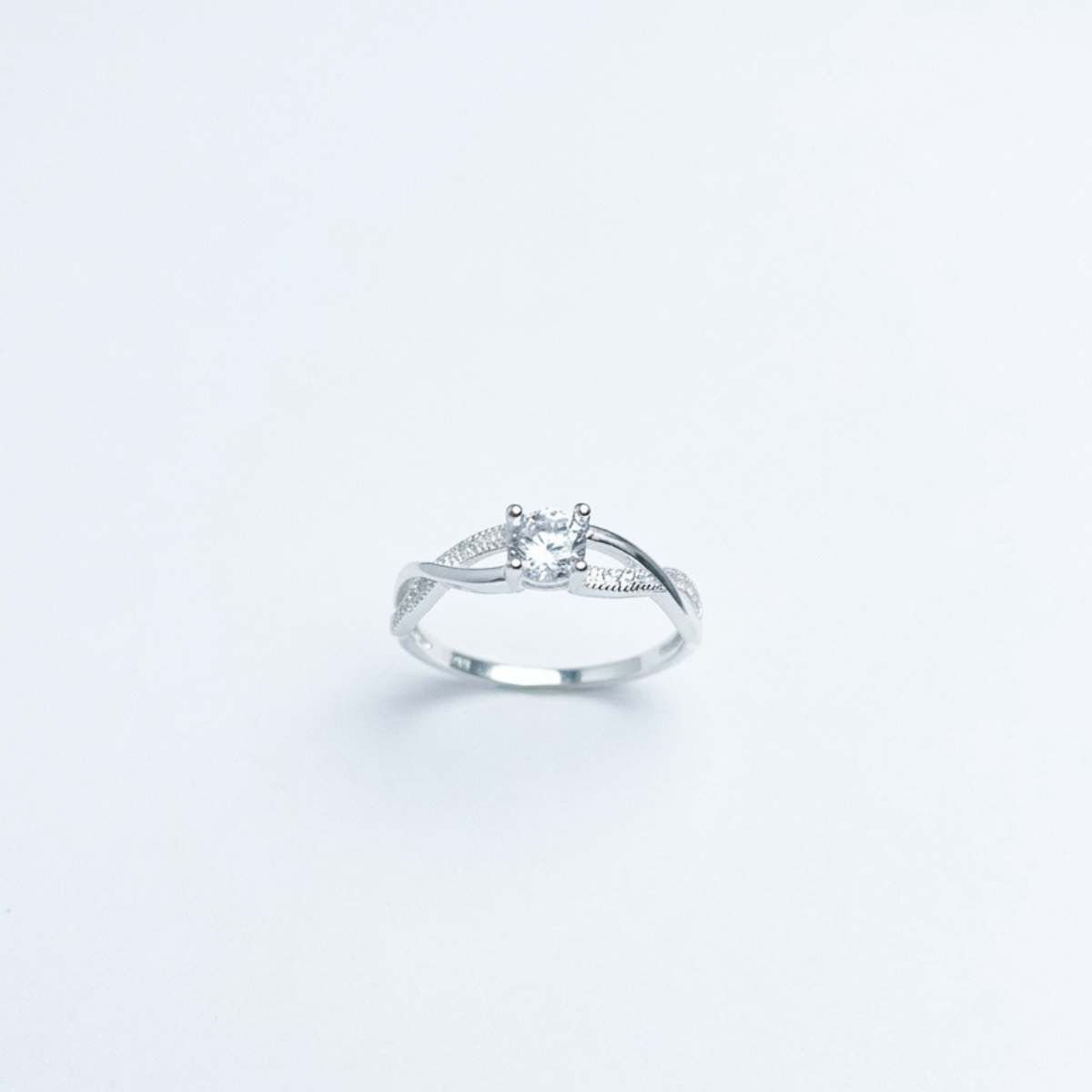 ANILLO SOLITARIO PLATA CIRCONES TAILANDES
