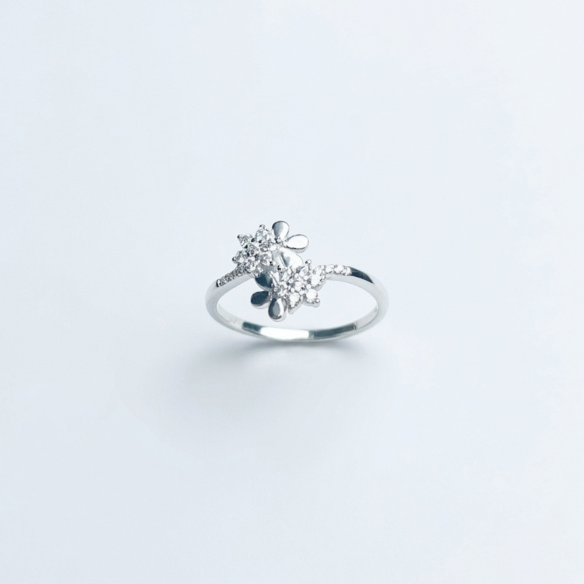 ANILLO PLATA CIRCONES TAILANDES