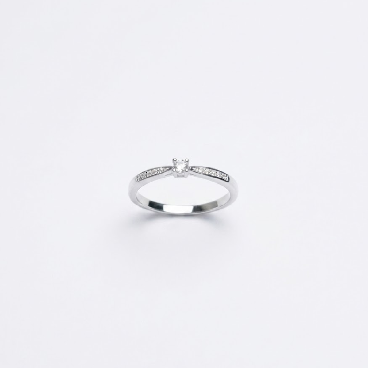 ANILLO SOLITARIO PLATA CIRCONES TAILANDES