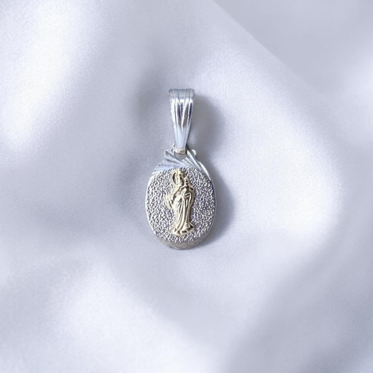DIJE ORO PLATA DIAMANTADO MARIA AUXILIADORA