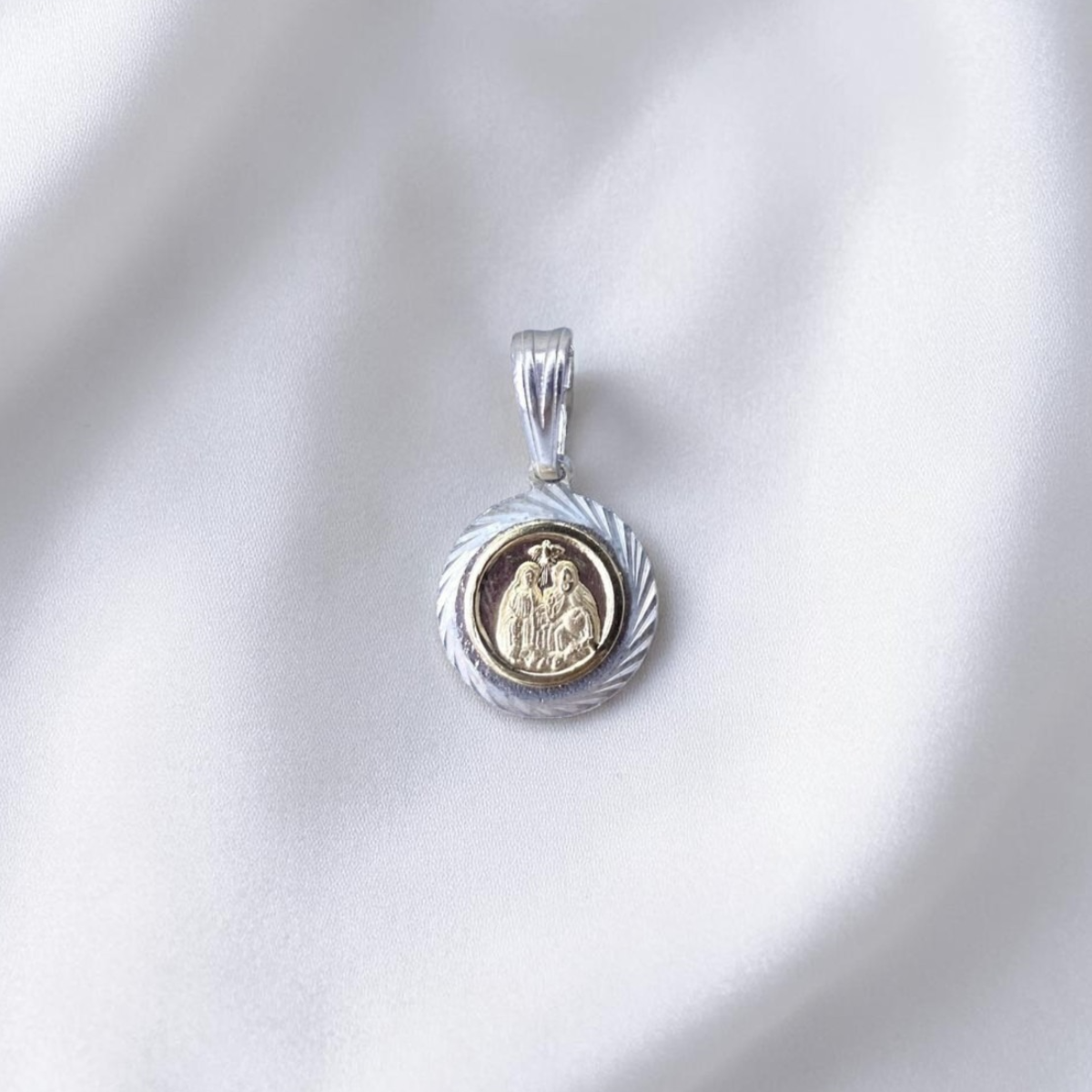 DIJE ORO PLATA DIAMANTADO SAGRADA FAMILIA
