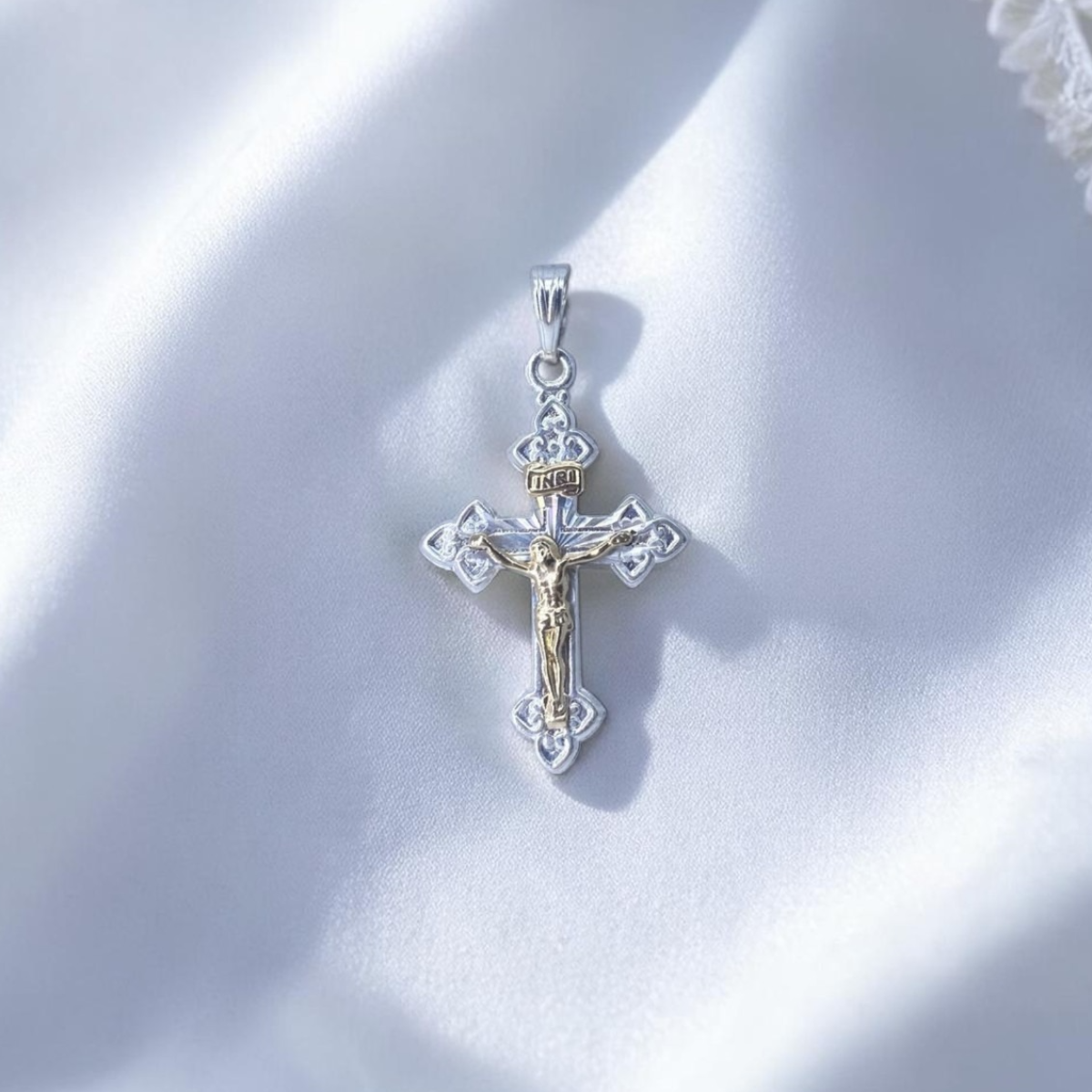 DIJE PLATA DIAMANTADO CRISTO
