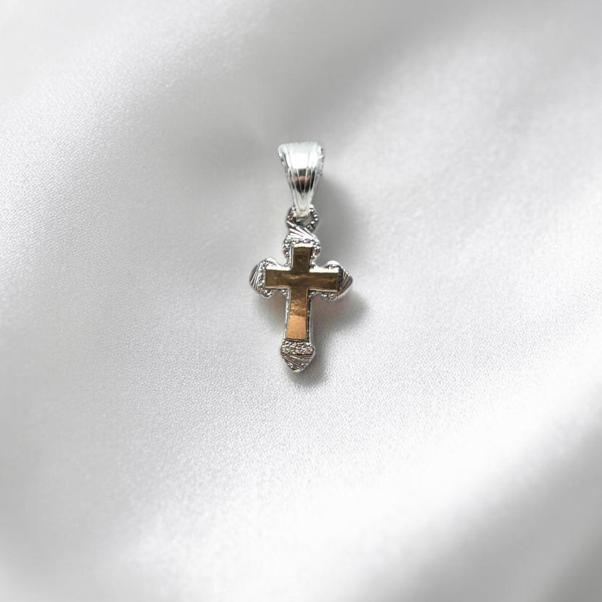 DIJE ORO PLATA DIAMANTADO CRUZ