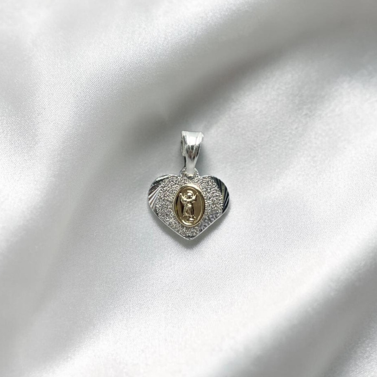DIJE ORO PLATA DIAMANTADO CORAZON DIVINO NIÑO