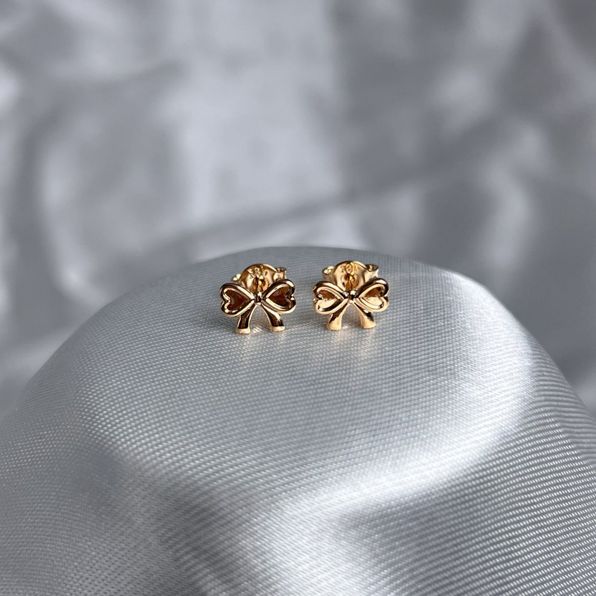 TOPO MOÑO ORO LAMINADO 18K
