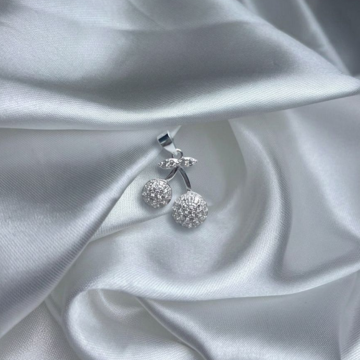 DIJE PLATA CIRCONES TAILANDES