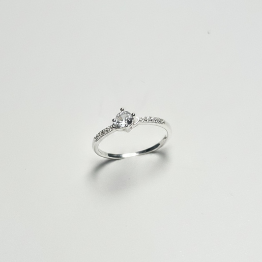 ANILLO SOLITARIO PLATA CIRCONES TAILANDES