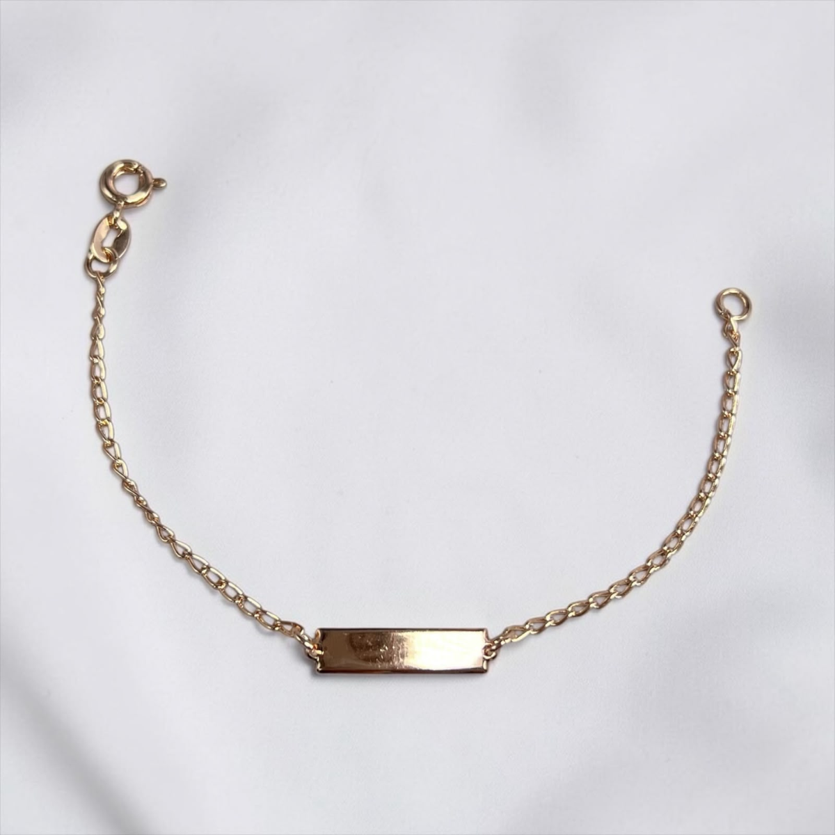 PULSERA PLACA BEBÉ ORO LAMINADO 18K